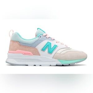 New Balance 997 Women’s Sneakers (9)